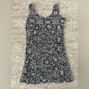 Lulu-B Black and White Patterned Beach Ruffle Casual Dress women’s size small